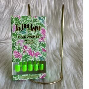 Red Aspen Nail Dashes- Resorting to Bliss (short, square neon green nails)
